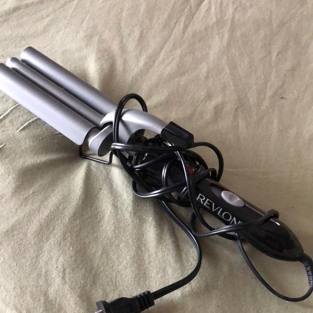 Revlon hair crimper iron